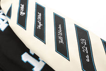 Carregar imagem no visualizador da galeria, Jaqueta college Off-White™ 13