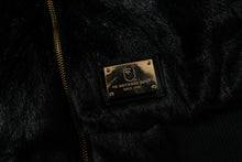 Carregar imagem no visualizador da galeria, Jaqueta BAPE Gold Trap 2