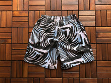 Carregar imagem no visualizador da galeria, Bermuda BAPE M1